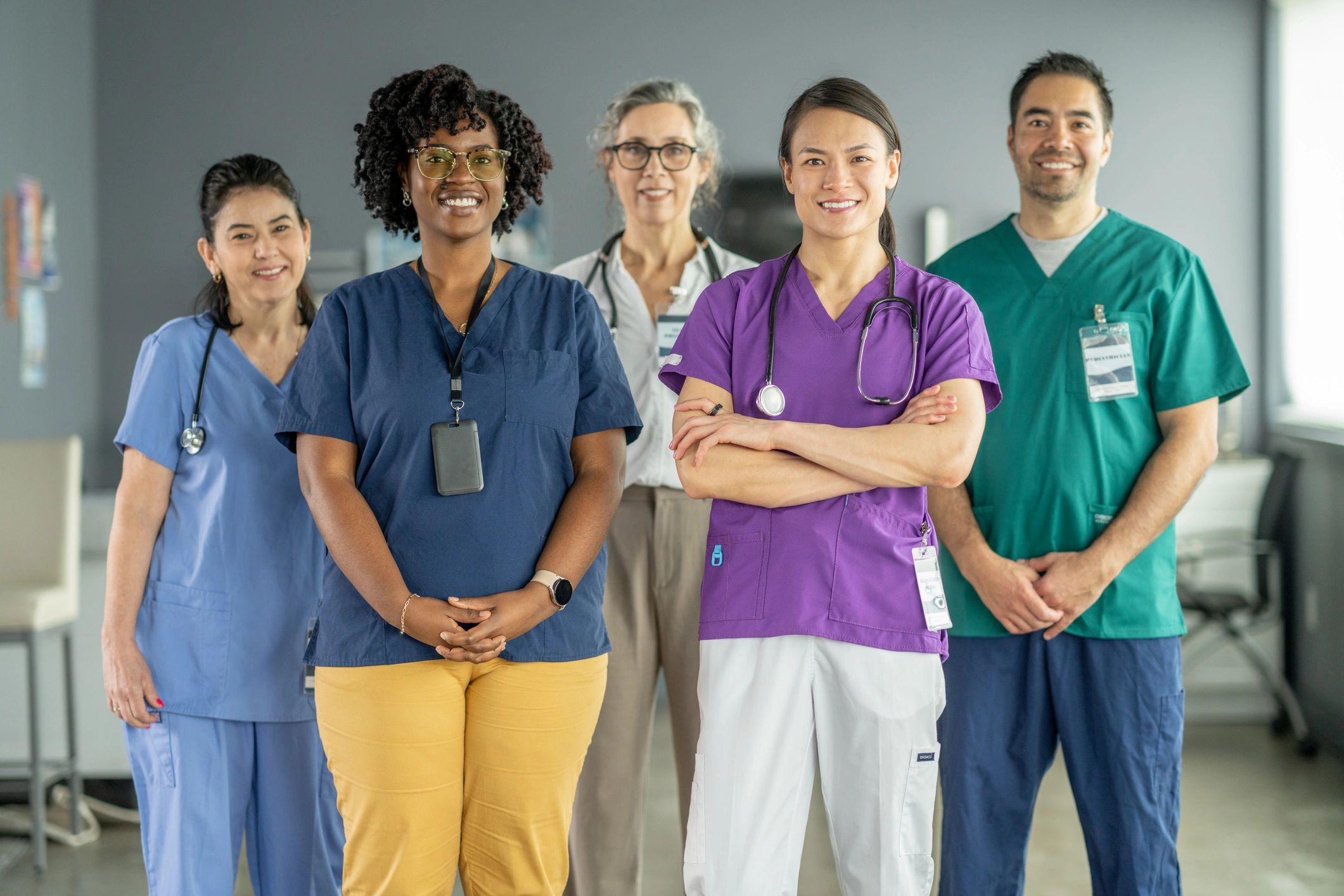Equipo profesional de la clínica COMUTEM en sesión terapéutica